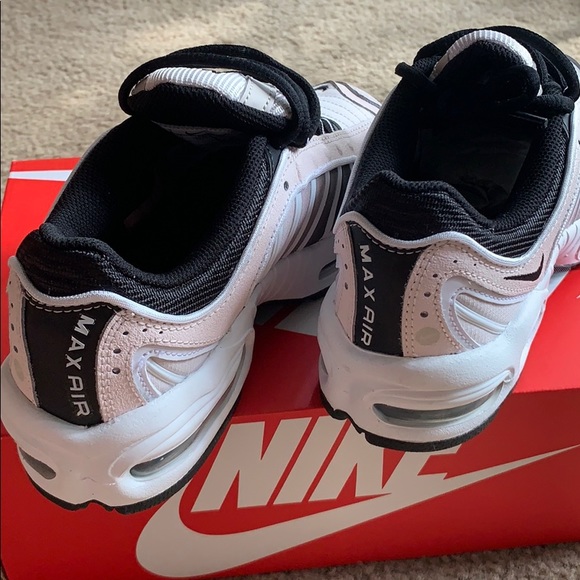 nike air max tail wind IV sz 8(W) new w/ og box - Picture 4 of 10